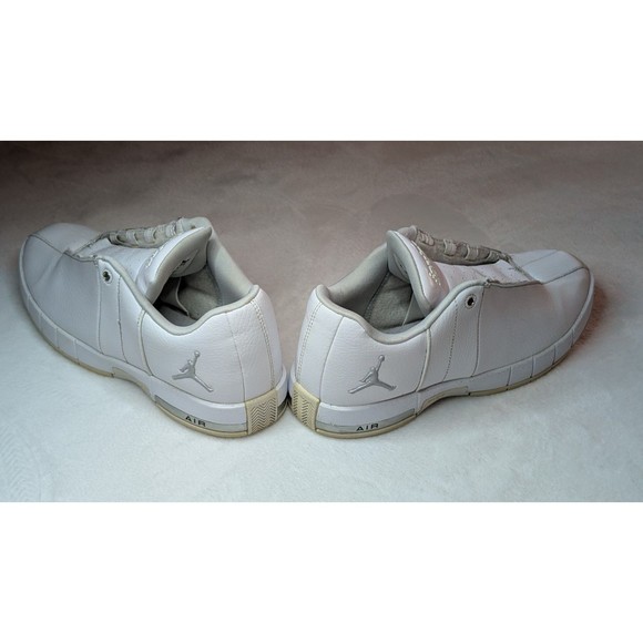 Jordan Team Elite 2 Low White Metallic Silver AO1732-100 Girl's Size (4.5) YOUTH - Picture 10 of 16